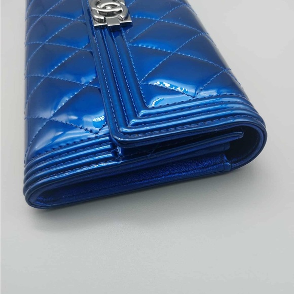 💙CHANEL  Boy Authentic Patent Leather Blue Clutch/Wallet - Picture 6 of 17